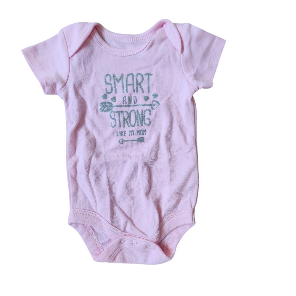 Smart and Strong Like My Mom Short Sleeve Bodysuit Size 0-3 months Pink & Silver